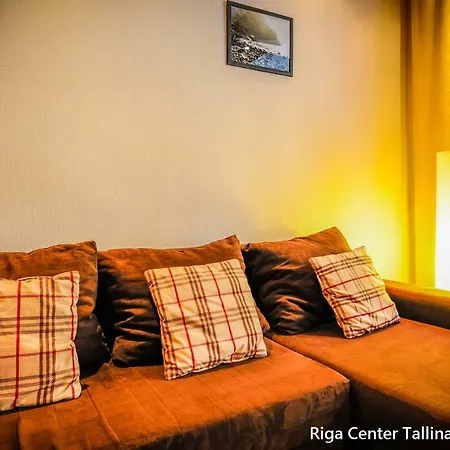 Center Tallinas *